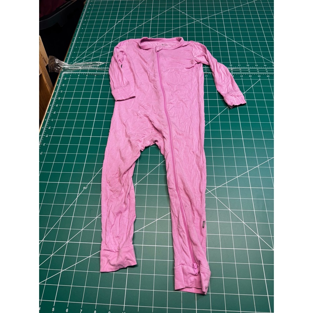 Kyte Baby Pink Bamboo Rayon Zippered Footless Romper Sleeper 3T Pajamas